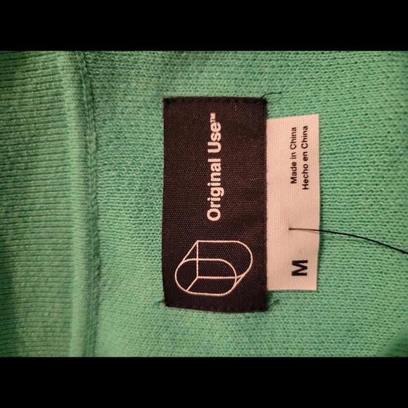 NWT Original Use medium green cotton button down shirt. - Picture 4 of 5